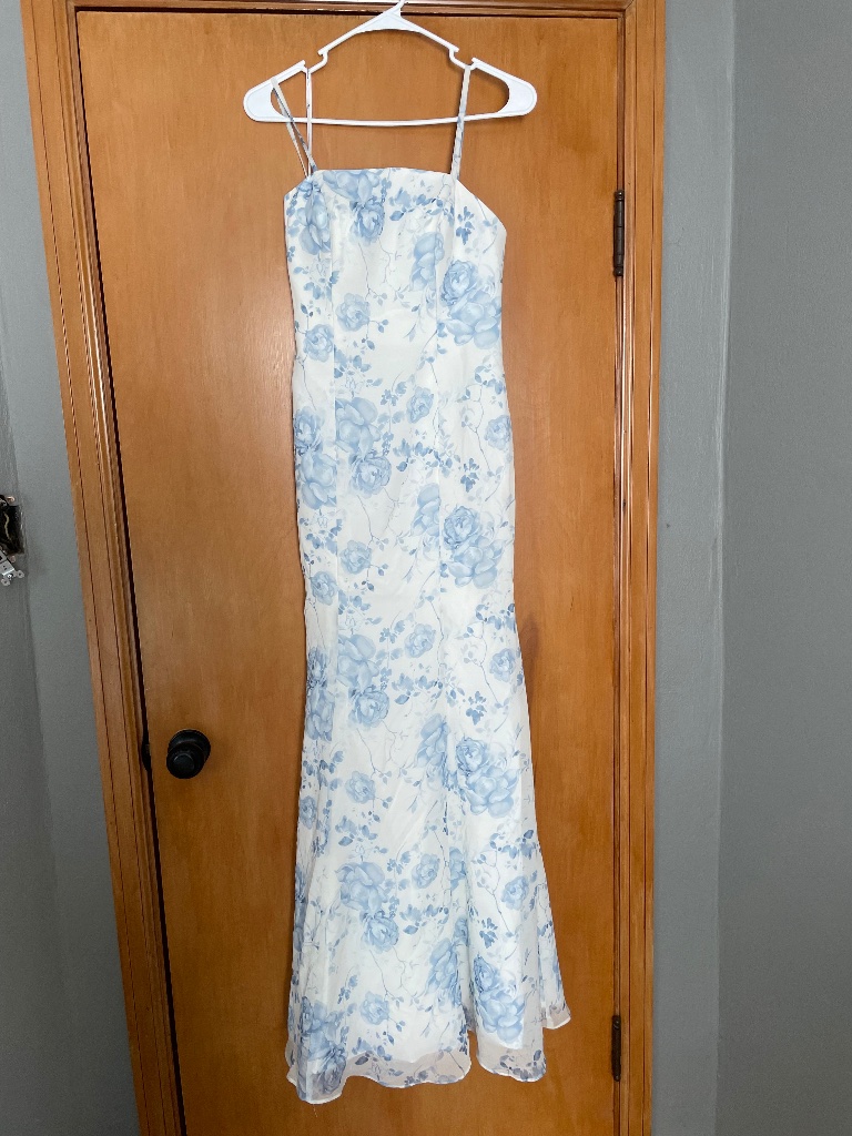Mermaid Style Blue Floral Bridesmaid Dress